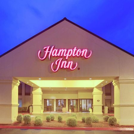 Hampton Inn Chester Exterior foto